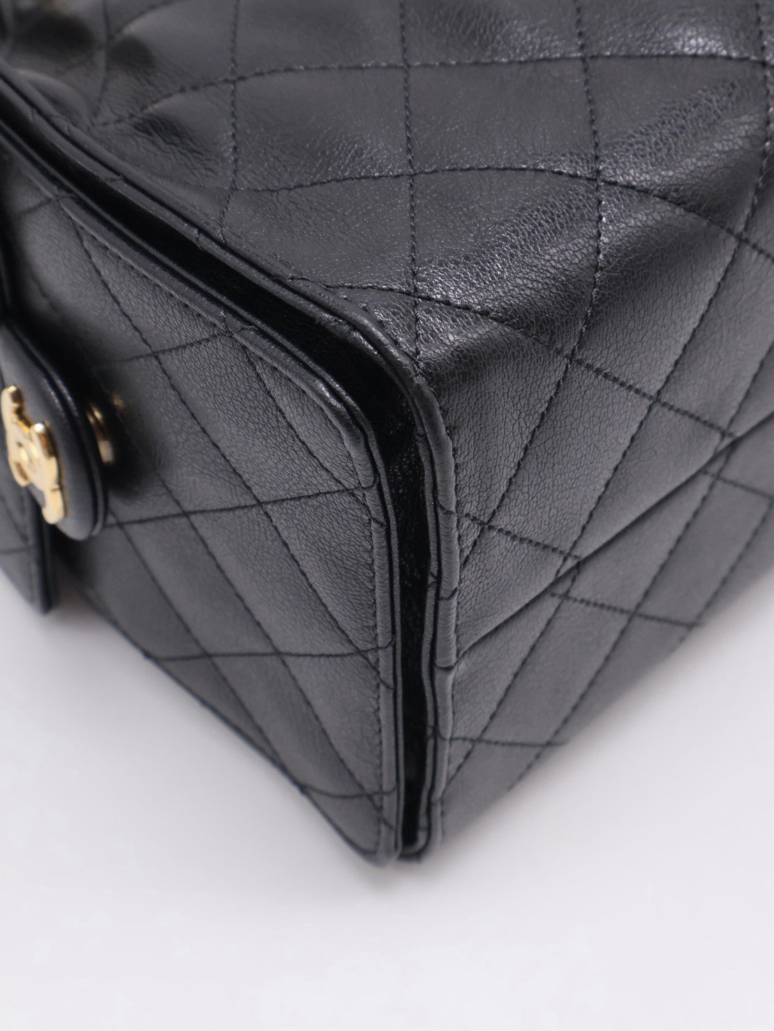 CHANEL 25 Hobo Bag - 小號黑亮金