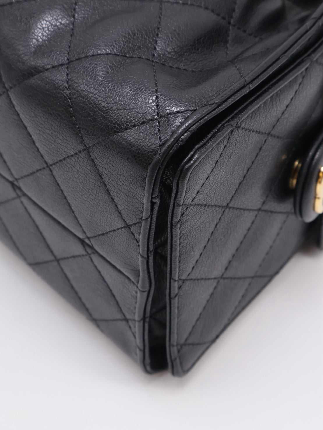 CHANEL 25 Hobo Bag - 小號黑亮金
