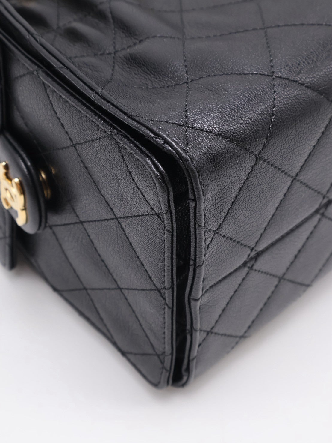 CHANEL 25 Hobo Bag - 小號黑亮金