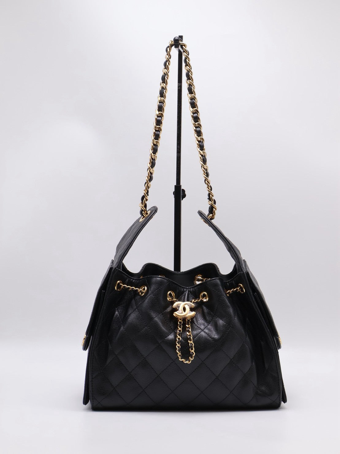 CHANEL 25 Hobo Bag - 小號黑亮金