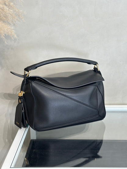 LOEWE Puzzle小牛皮手袋 - 小號黑