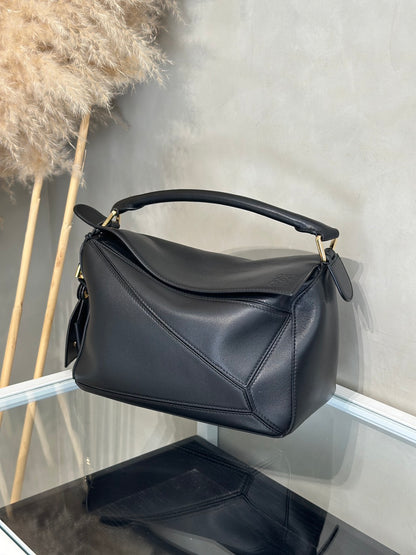 LOEWE Puzzle小牛皮手袋 - 小號黑