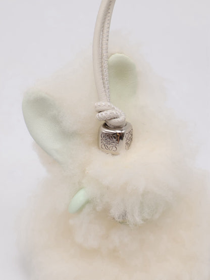 LOEWE 雪兔小精靈吊飾