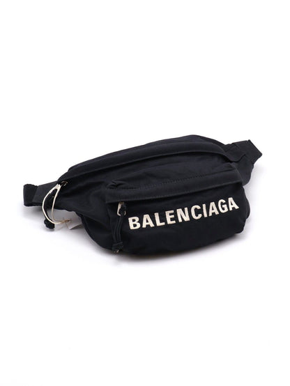 Balenciaga 尼龍斜背胸包