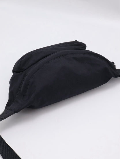 Balenciaga 尼龍斜背胸包