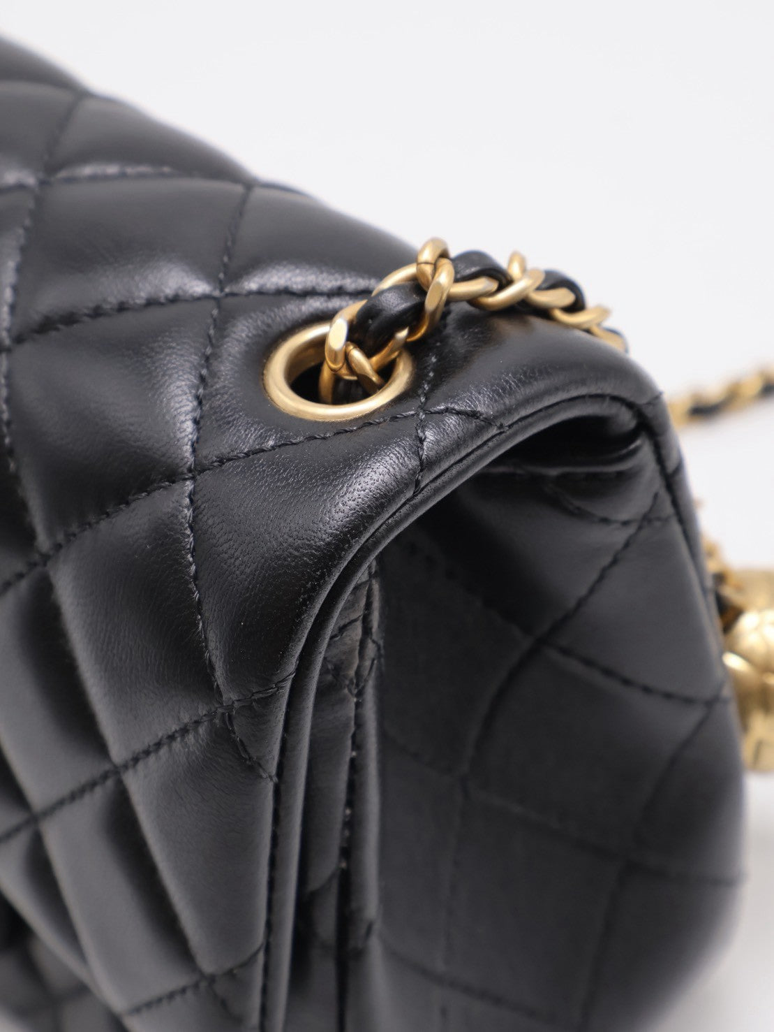 CHANEL 經典口蓋包方胖子 17 - 金球黑金