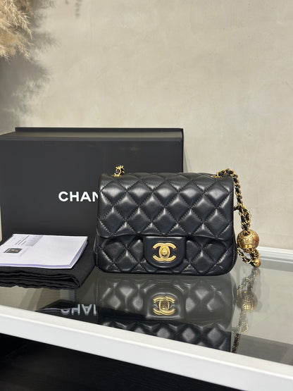 CHANEL 經典口蓋包方胖子 17 - 金球黑金