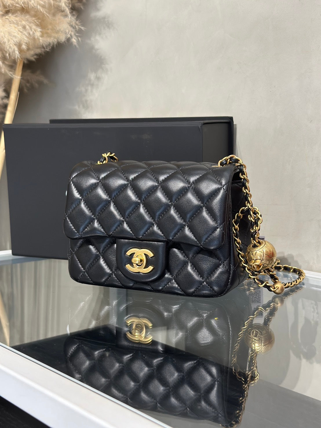 CHANEL 經典口蓋包方胖子 17 - 金球黑金
