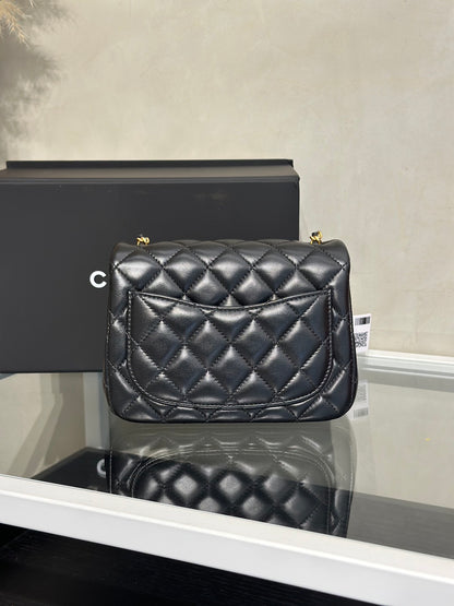 CHANEL 經典口蓋包方胖子 17 - 金球黑金