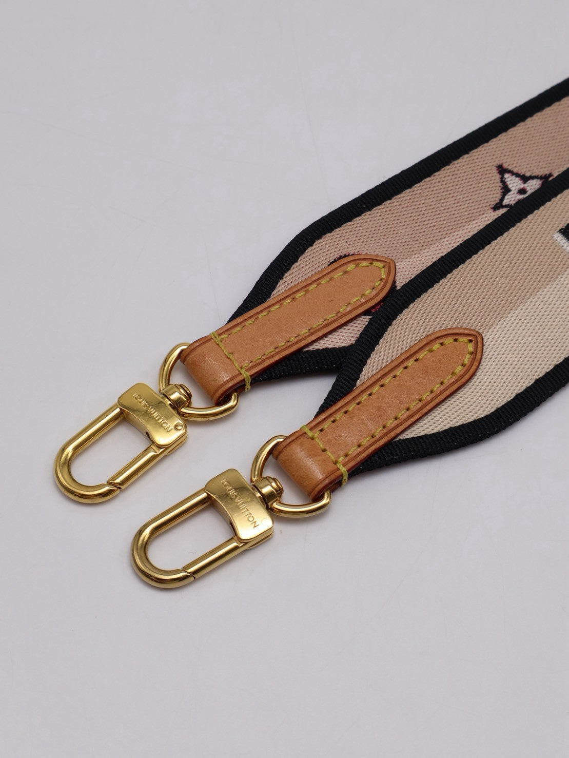 LOUIS VUITTON Speedy Bandouliere 20 - 黑邊背帶