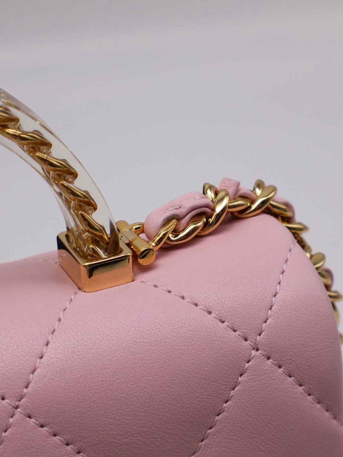 CHANEL 24S壓克力手提Mini CF20 - 粉金