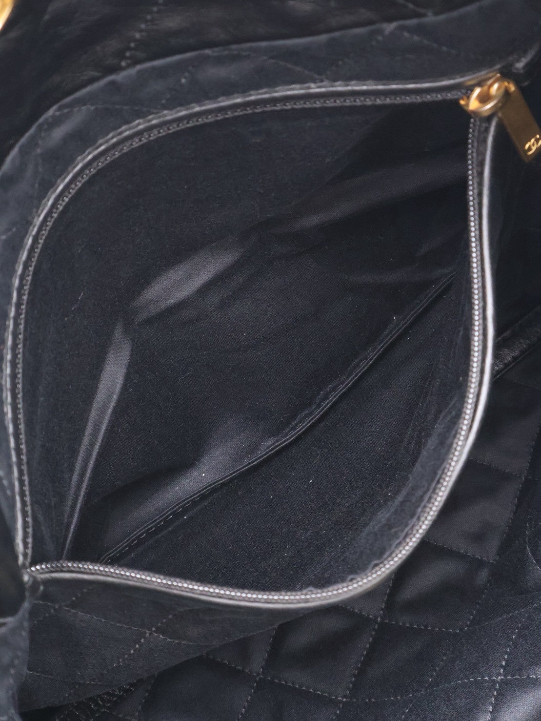 CHANEL 22 Bag - 小號黑金