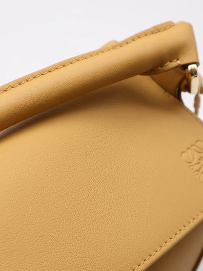 LOEWE Puzzle小牛皮手袋 - 小號薑黃色