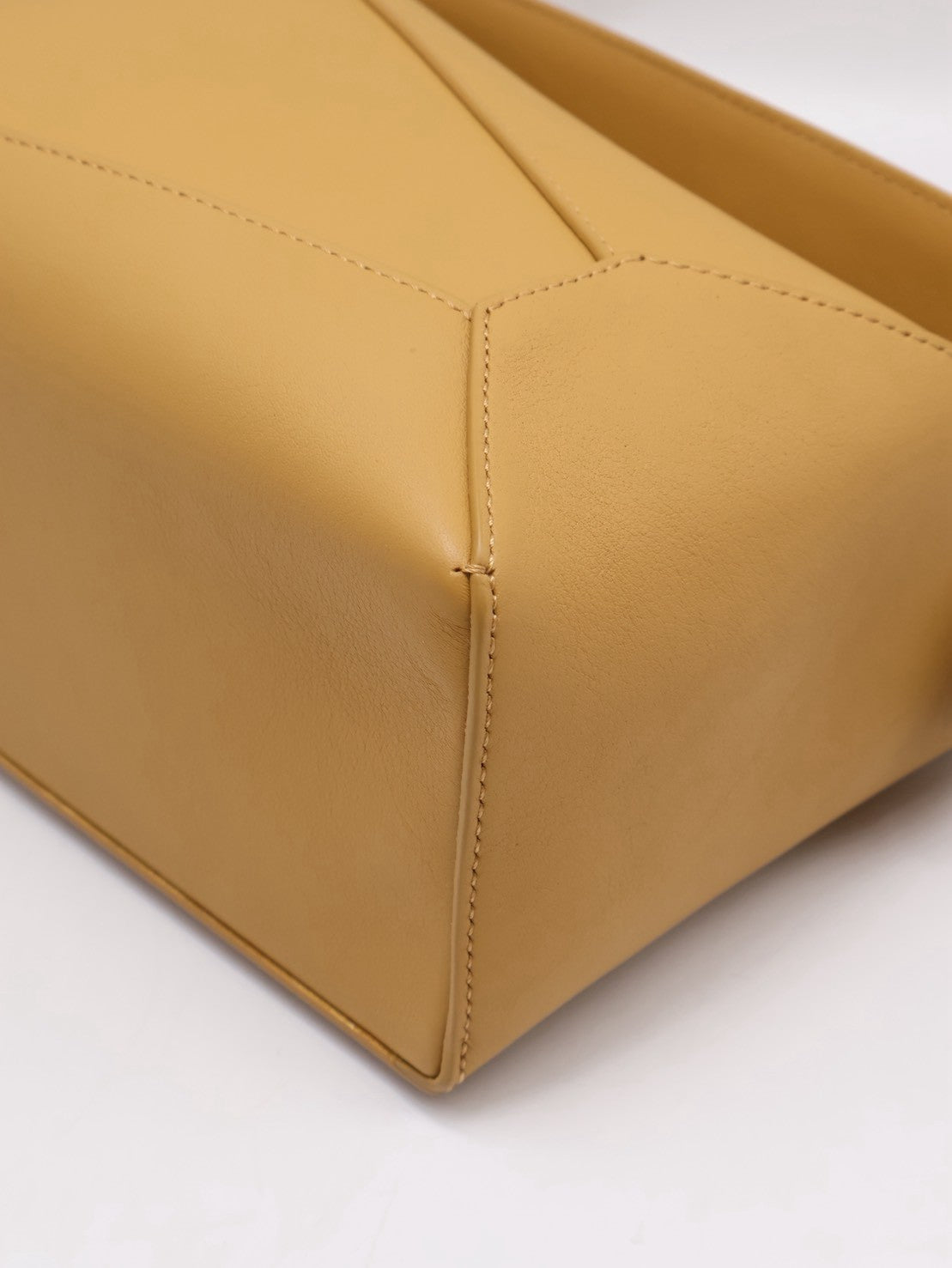 LOEWE Puzzle小牛皮手袋 - 小號薑黃色