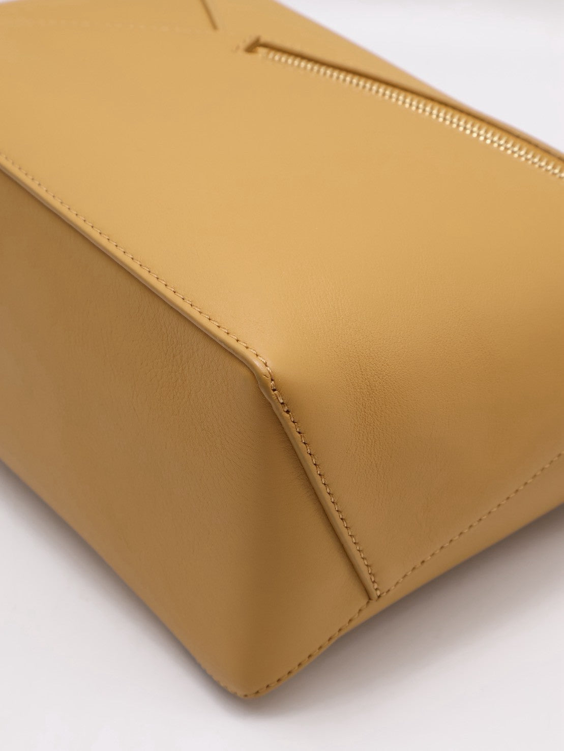LOEWE Puzzle小牛皮手袋 - 小號薑黃色