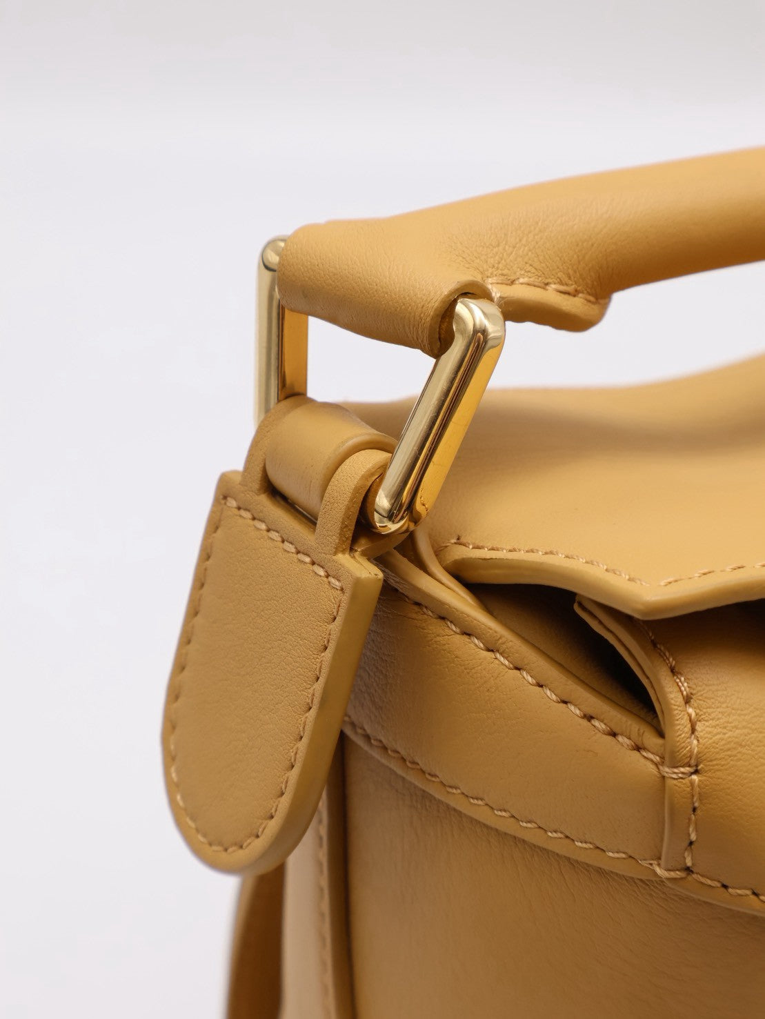 LOEWE Puzzle小牛皮手袋 - 小號薑黃色