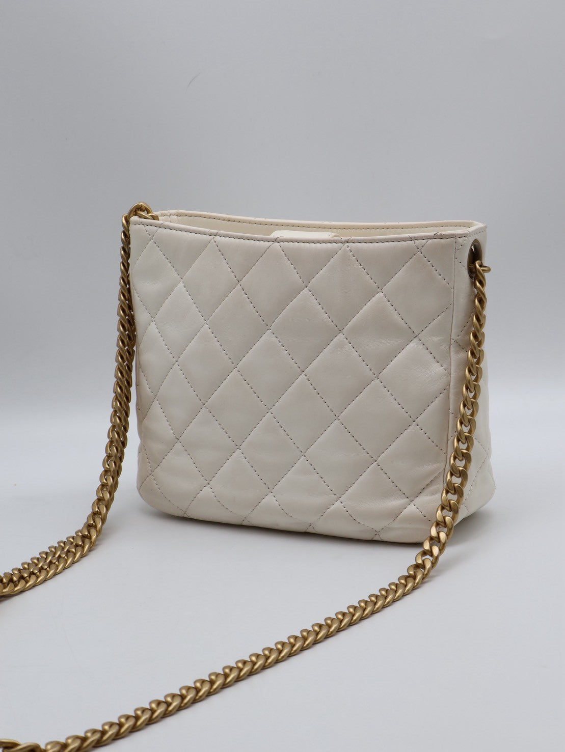 CHANEL 23B金柱調節釦Hobo - 白金