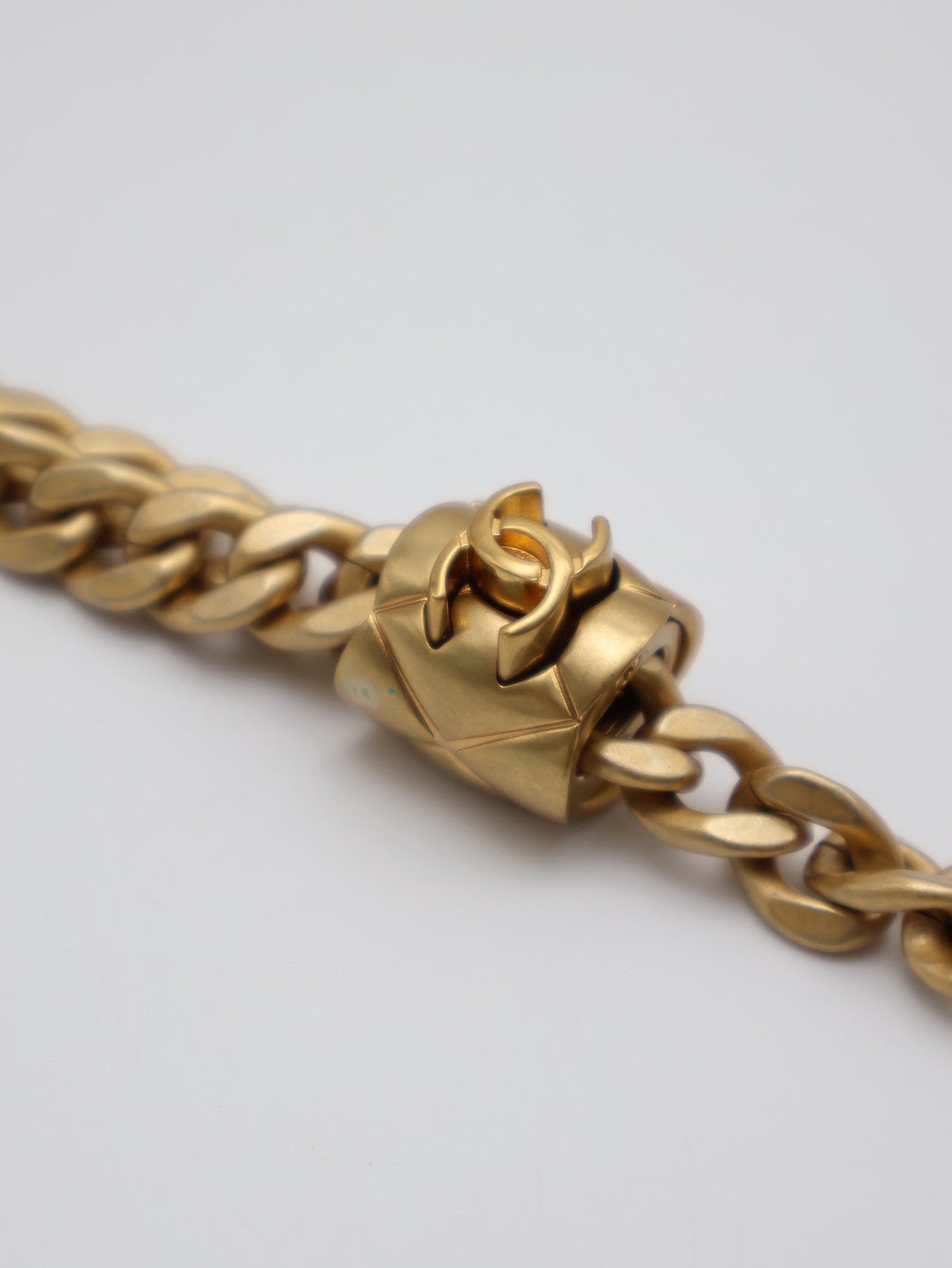 CHANEL 23B金柱調節釦Hobo - 白金