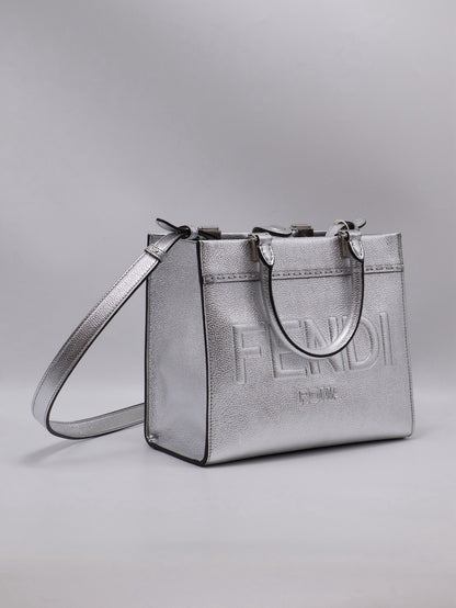FENDI SumShine Tote - 銀