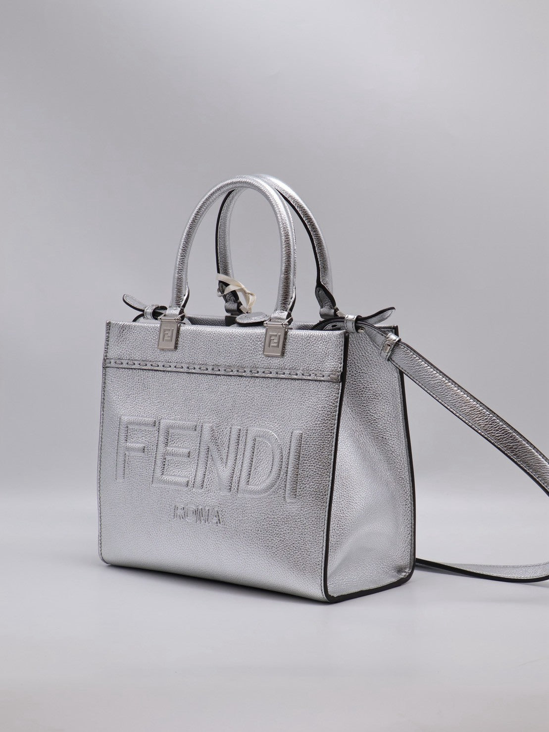 FENDI SumShine Tote - 銀