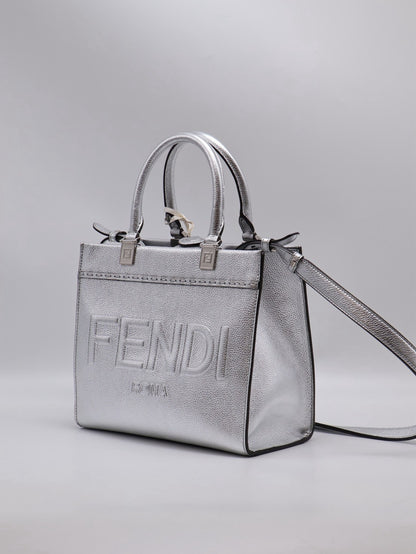 FENDI SumShine Tote - 銀