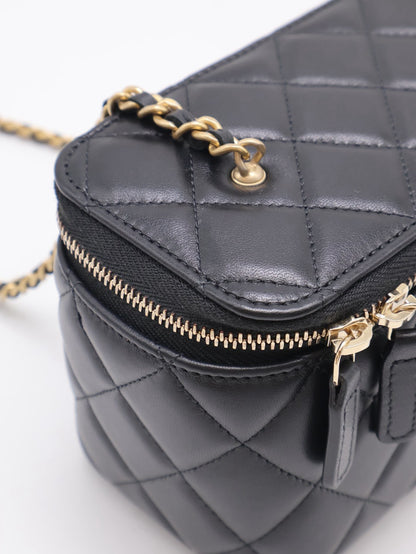 CHANEL 經典羊皮金球長盒子 - 黑金