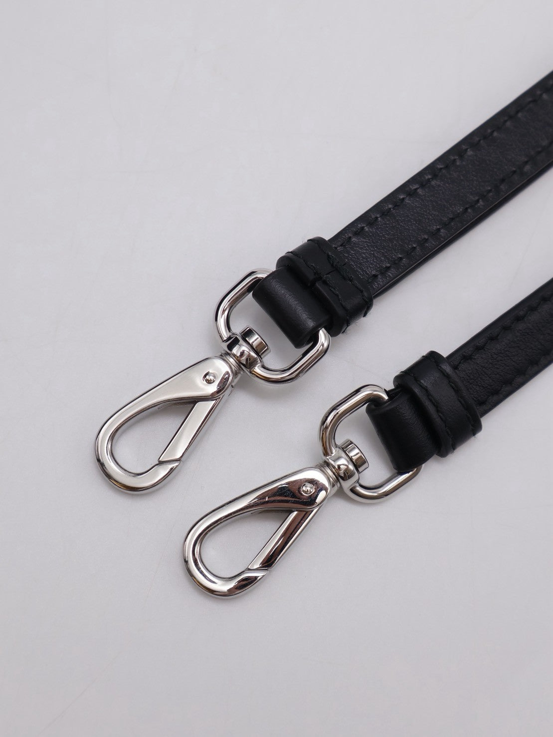 PRADA Cherie Re-Nylon飯盒包