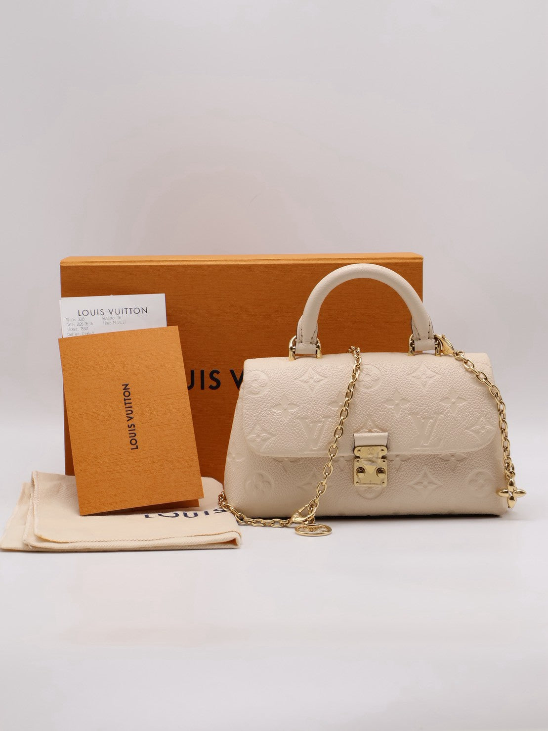 LOUIS VUITTON Nano Madeleine郵差包 - 白
