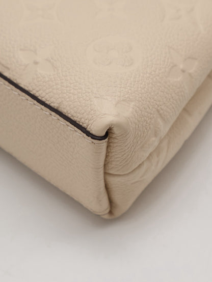 LOUIS VUITTON Nano Madeleine郵差包 - 白