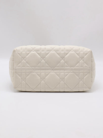 DIOR Toujours小牛皮托特包 - 小號白金