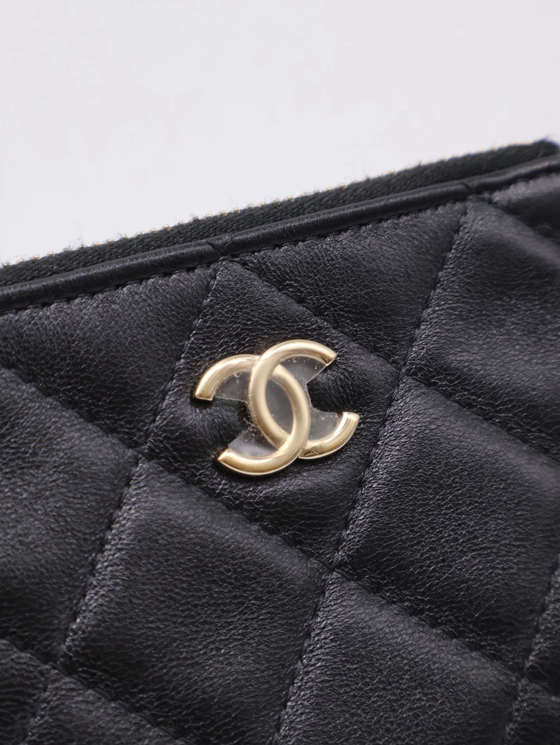 CHANEL 25S漁網網格單肩包