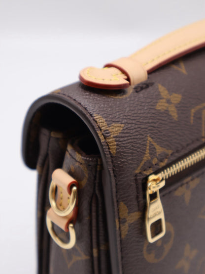 LOUIS VUITTON Pochette Metis East West郵差包