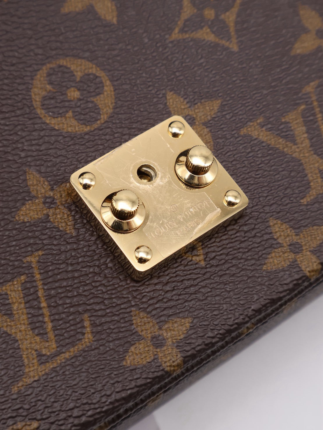 LOUIS VUITTON Pochette Metis East West郵差包