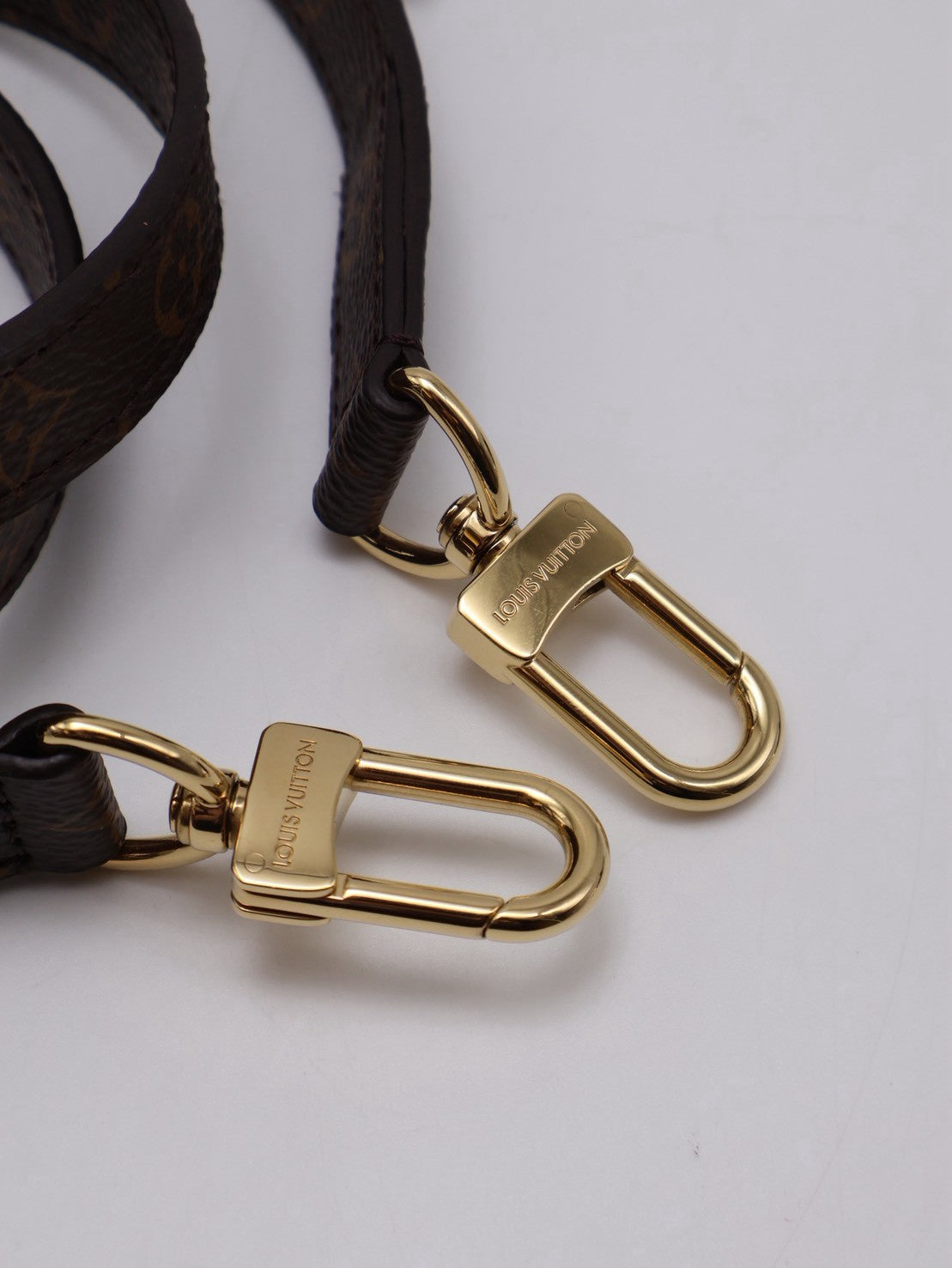 LOUIS VUITTON Pochette Metis East West郵差包