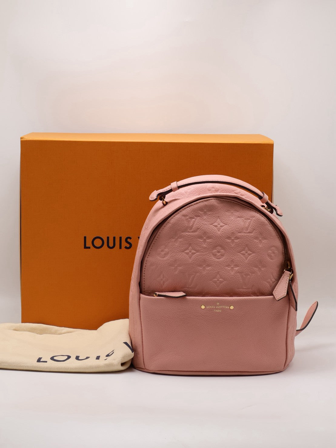 LOUIS VUITTON 壓紋牛皮後背包 - 粉