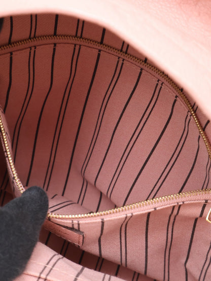 LOUIS VUITTON 壓紋牛皮後背包 - 粉