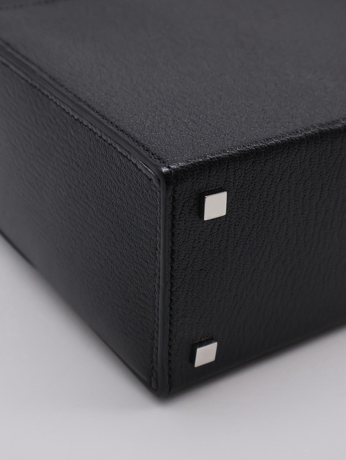 HERMES Cinhetic Box - Noir 89 黑銀 C