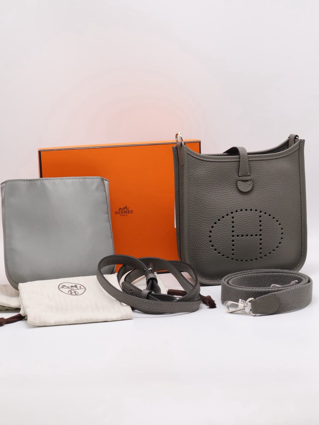 HERMES Mini Evelyne - Gris Meyer 0L 積雨雲灰銀 U
