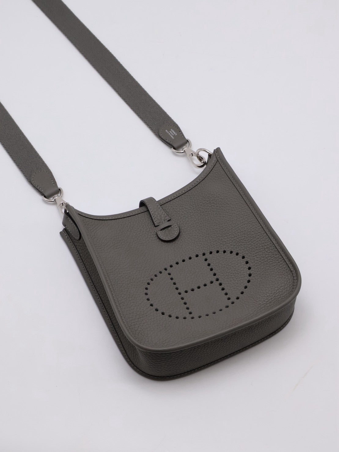 HERMES Mini Evelyne - Gris Meyer 0L 積雨雲灰銀 U
