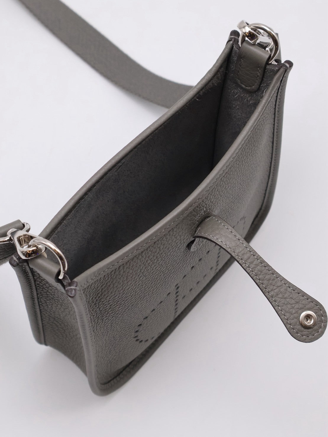 HERMES Mini Evelyne - Gris Meyer 0L 積雨雲灰銀 U