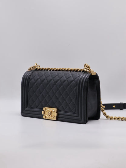 CHANEL Boy25 粒面牛皮口蓋包 - 黑金29開