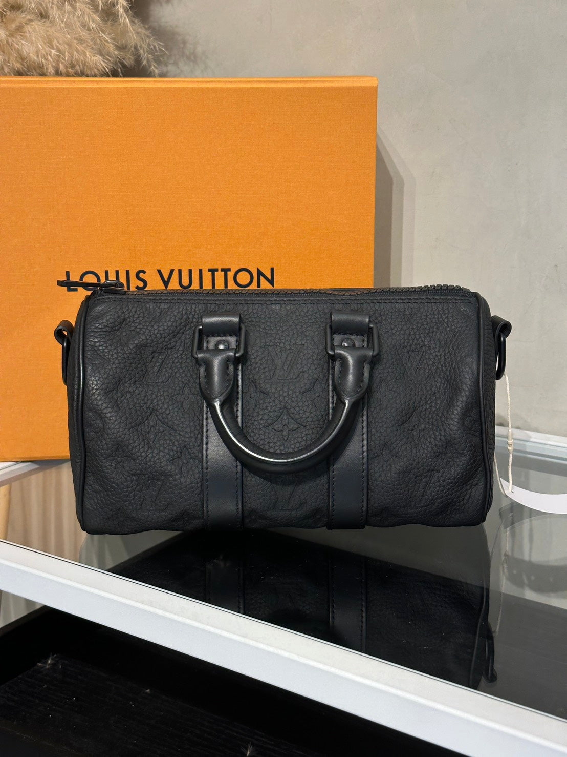 LOUIS VUITTON Kellpall 25 - 黑