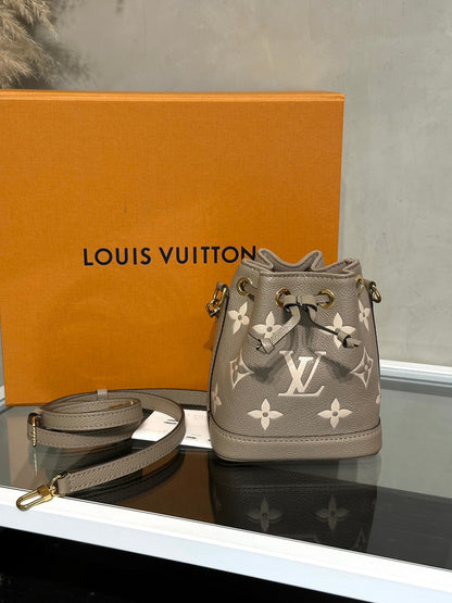 LOUIS VUITTON Nano Noe - 斑鳩灰