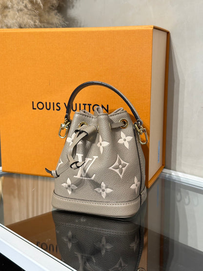 LOUIS VUITTON Nano Noe - 斑鳩灰