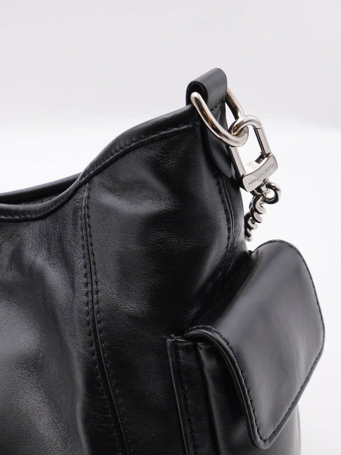 LOUIS VUITTON CarryAll Cargo Vibe - PM黑