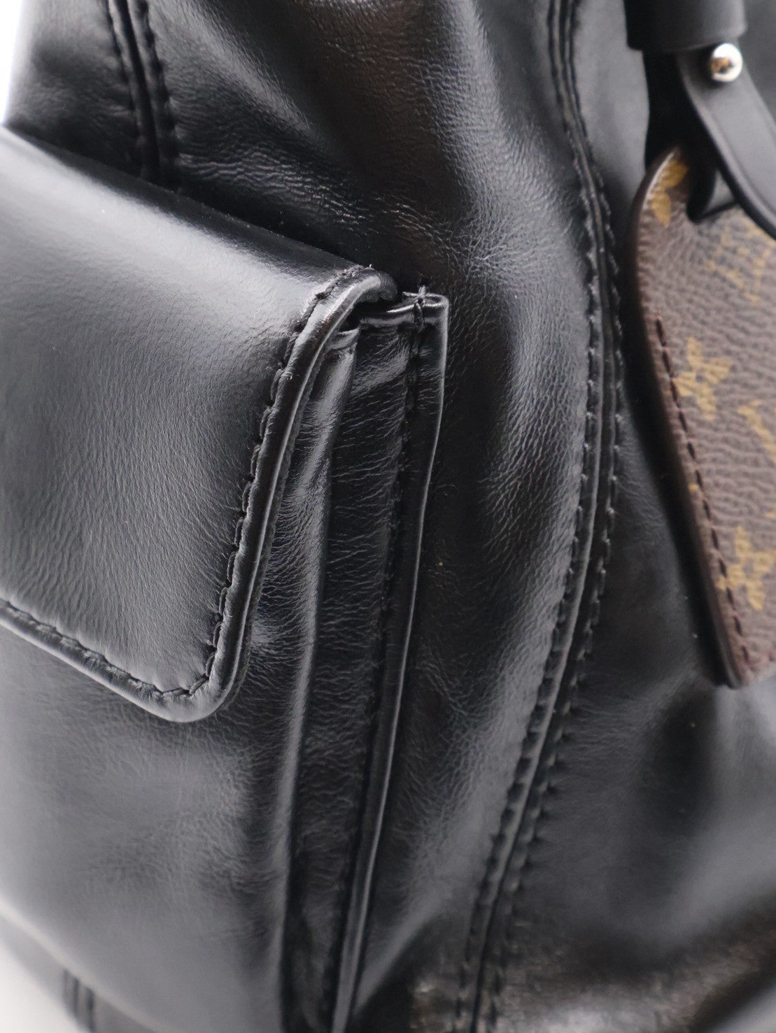 LOUIS VUITTON CarryAll Cargo Vibe - PM黑