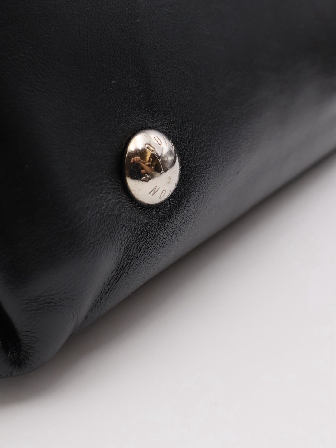 LOUIS VUITTON CarryAll Cargo Vibe - PM黑