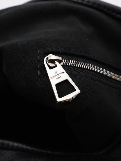 LOUIS VUITTON CarryAll Cargo Vibe - PM黑