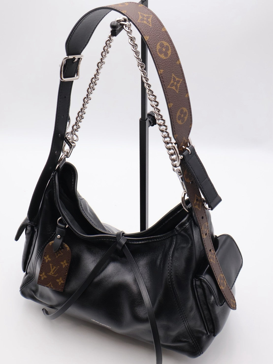 LOUIS VUITTON CarryAll Cargo Vibe - PM黑
