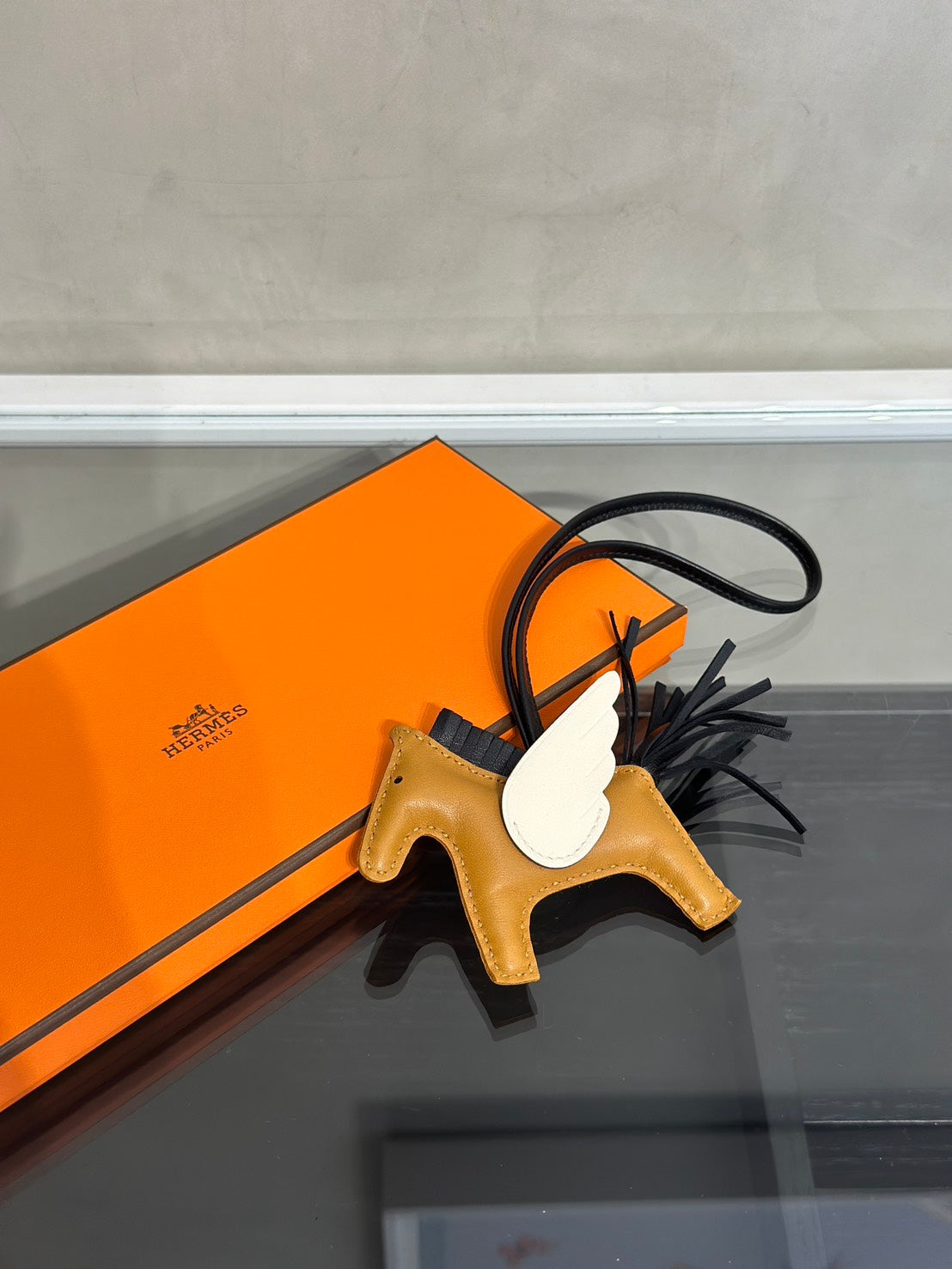 HERMES Rodeo Pegase小飛馬 - Sesame/Noir/Nata 芝麻/黑/奶油白 U